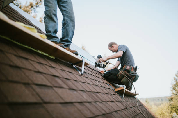 Best Flat Roof Repair Services  in Keshena, WI